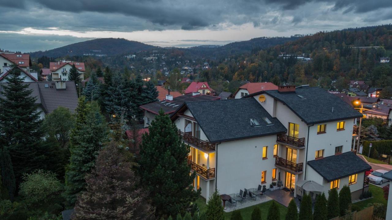 Rezydencja Pod Ochorowiczowka B&B Weichsel Exterior foto